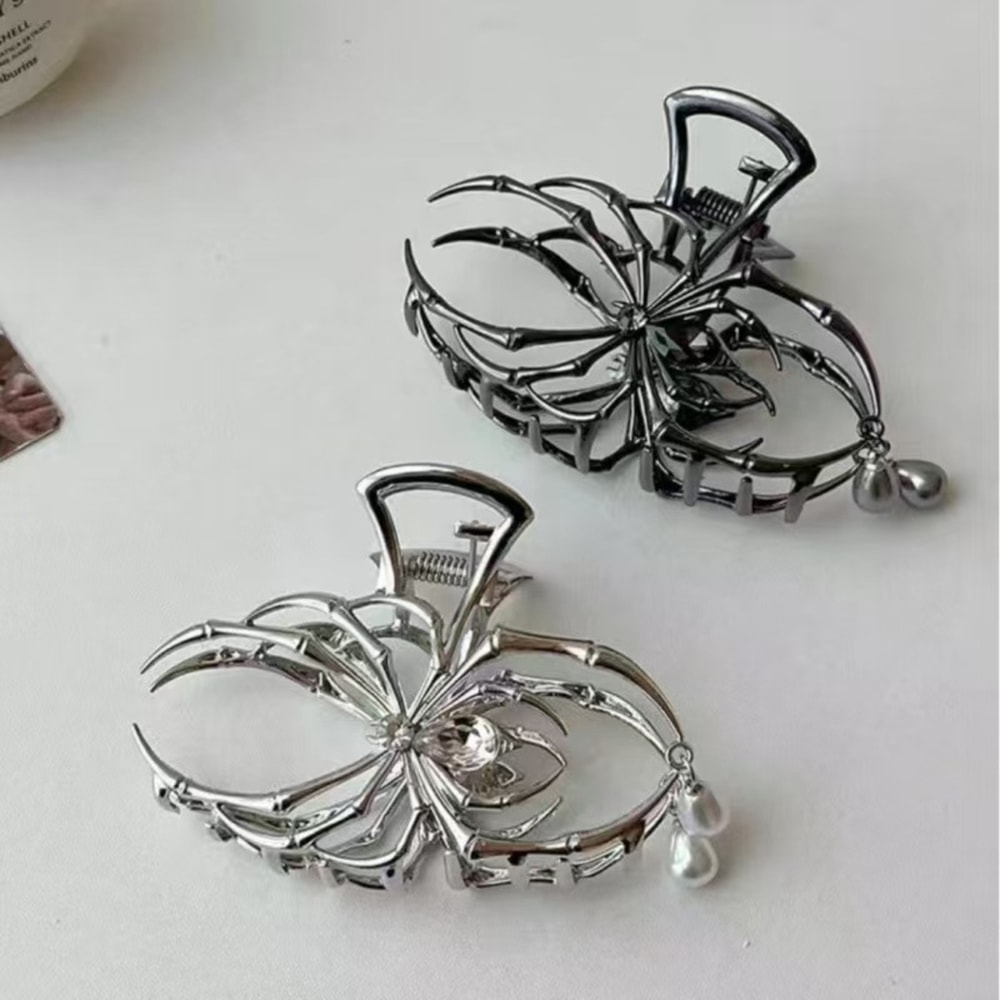 Gothic Spider Hair Claw Clip with Pearl Charm Strong Hold Halloween Punk Hair Accessory