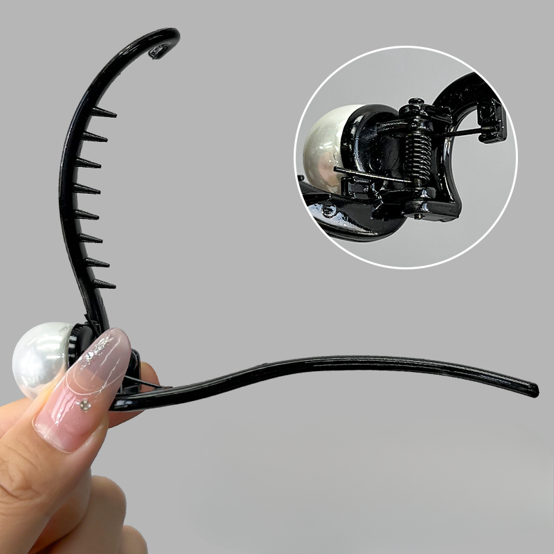 Retro S-Shape Twist Hair Clip Multi-Color Ponytail Claw Accessory