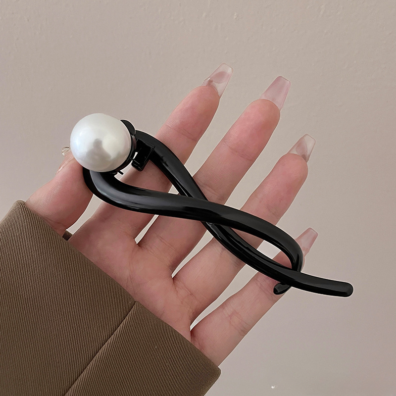 Retro S-Shape Twist Hair Clip Multi-Color Ponytail Claw Accessory