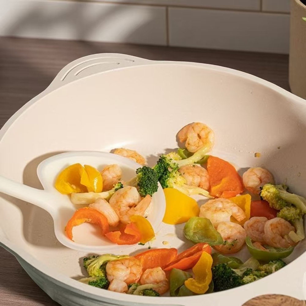 Heat-Resistant Silicone Spatula with Long Handle Non-Stick Stir Fry Turner