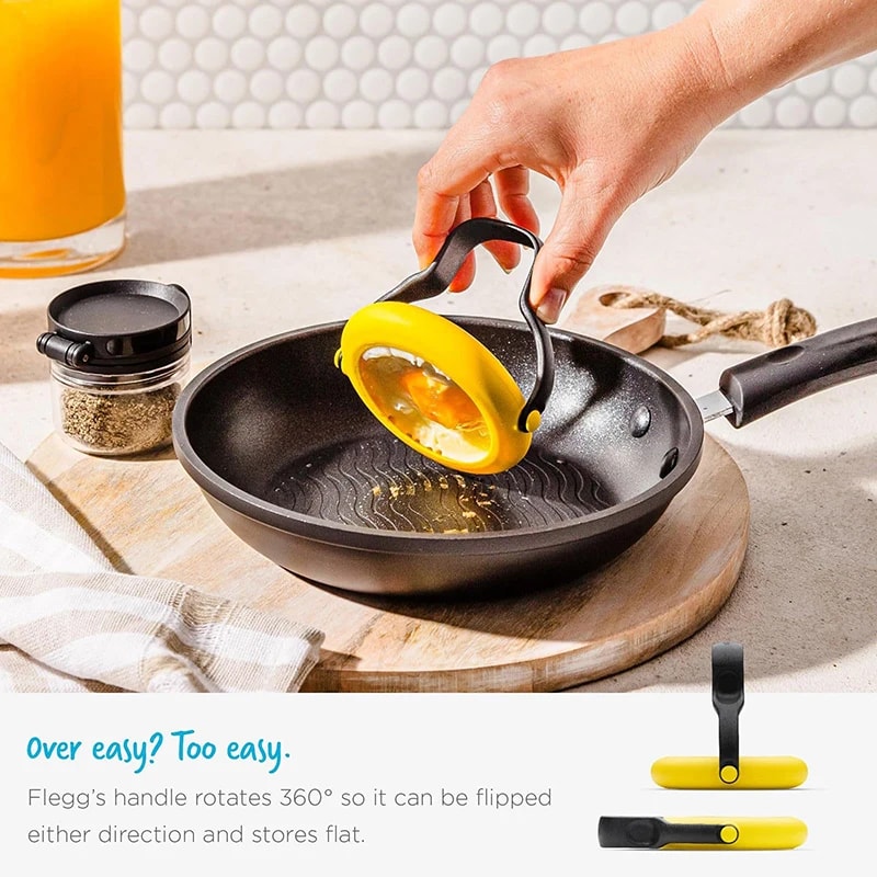 Non-Stick Silicone Egg Ring with Insulated Handle for Perfect Breakfasts