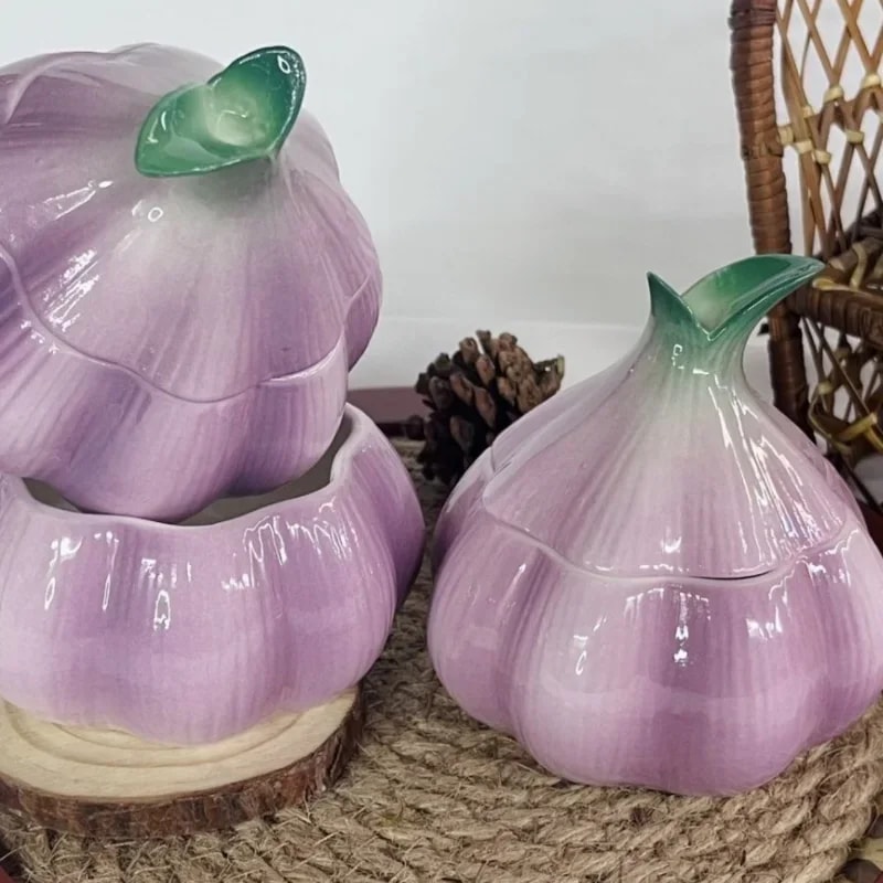 Purple Garlic Ceramic Storage Jar Decorative Kitchen Canister With Lid For Candy Nuts Spices 2