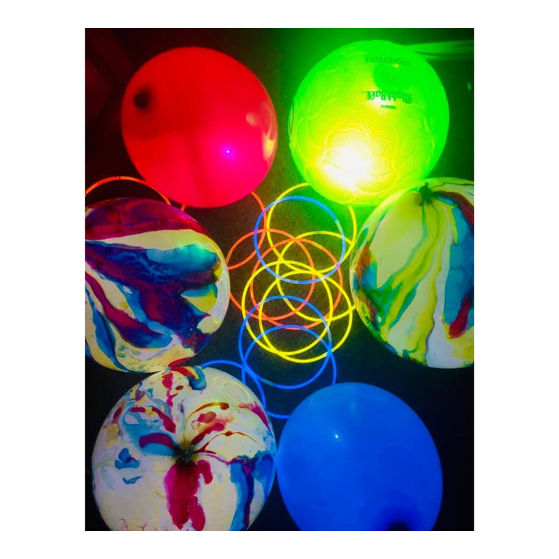 Neon Pump Graphic .png