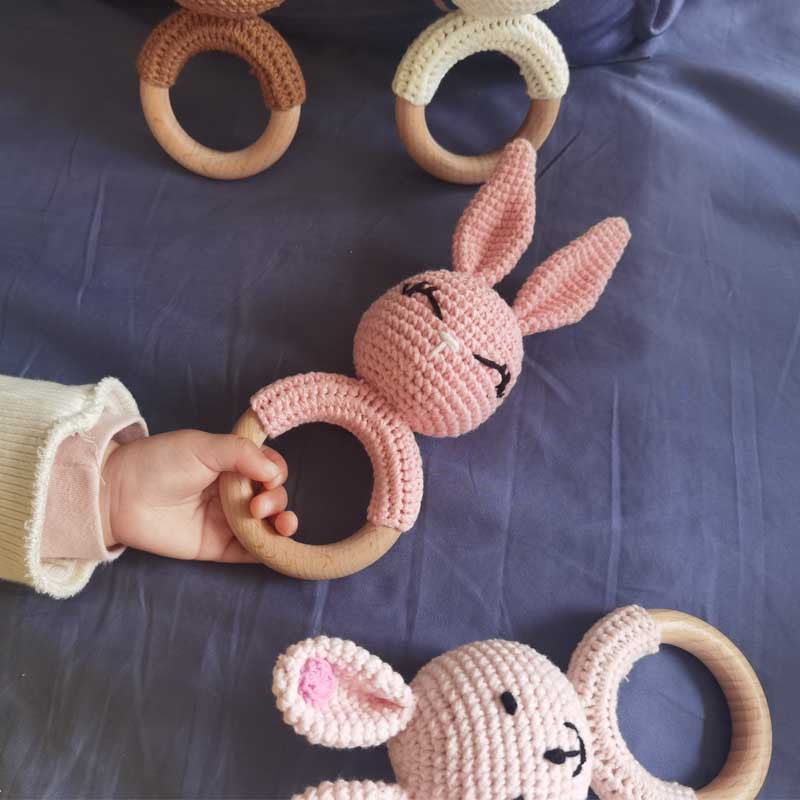 Baby Teether Music Rattles For Kids Animal Crochet Rattle Rabbit Bear Ring Wooden Babies Gym Montes 3