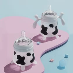 cute cow silicone baby feeding bottle, anti choking, imitating breast milk for newborn infant, anti colic milk feeding