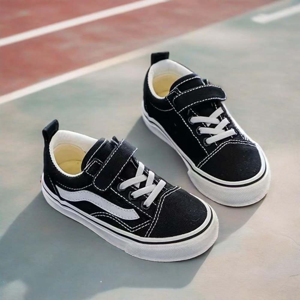 Fashionable Canvas Shoes For Kids Teen Boys And Girls Soft Sport Running Sneakers 2