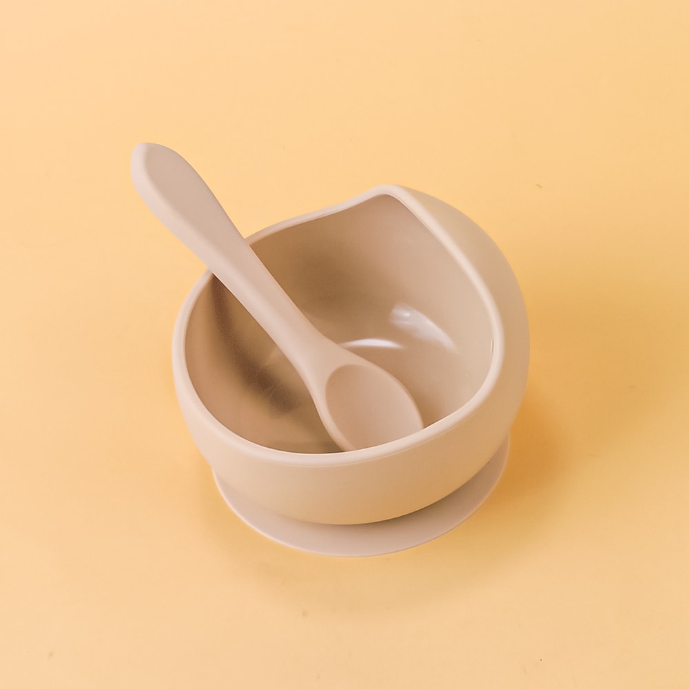 Silicone Sucker Bowl For Infant Feeding Baby Training Bowls Learning To Eat And Supplementary Food 9