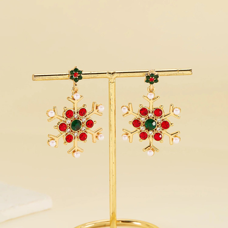Pearl Zircon Stud Earrings For Women Exquisite Christmas Snowflake Jewelry Crystal Dangle Piercing 5
