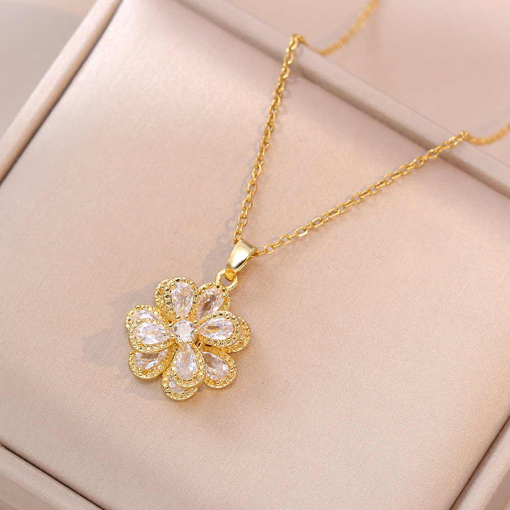 Gold Color Light Chrismas Zircon Flower Women Pendant Necklace High Sense Chain Jewelry Party And G 8