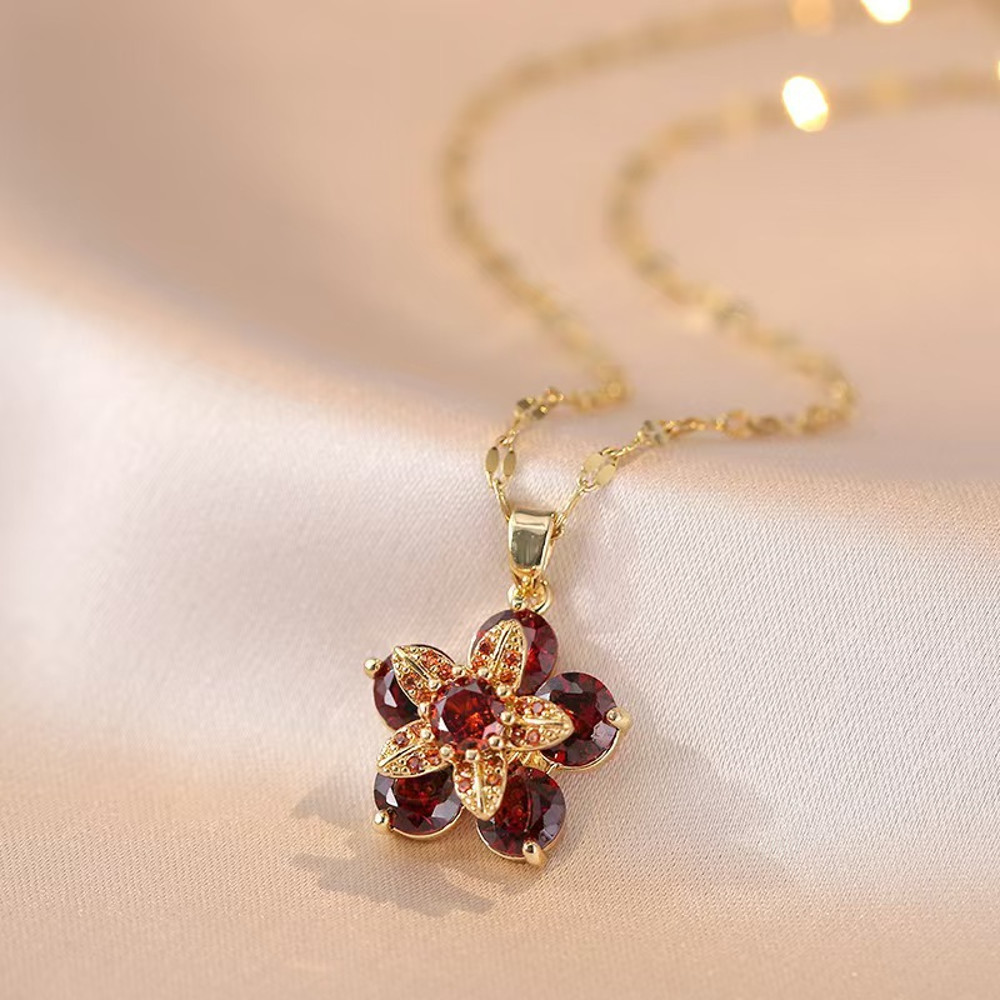 Gold Color Light Chrismas Zircon Flower Women Pendant Necklace High Sense Chain Jewelry Party And G 9