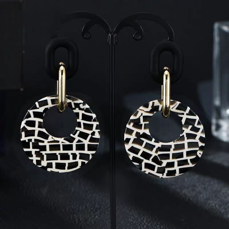Geometric Leopard Print Circle Earrings Temperament Exaggerated Versatile Earrings Leopard Advanced 3