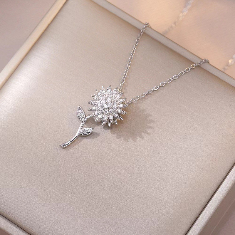 Stainless Steel Zircon Necklace, Trendy Rotation Spin Sunflower, Metal Crystal Jewelry, Birthday Party Gifts for Women