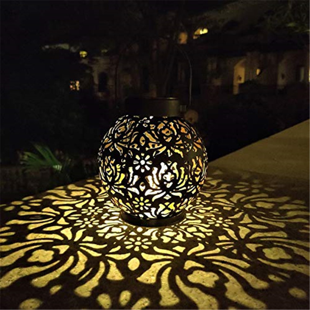 Iron Art Hanging Light, Outdoor Garden Solar Light, Hollow LED Landscape Light, Waterproof Projection Light Garden Decor