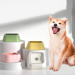 non-slip spill-proof pet water bowl, floating design for cats and dogs
