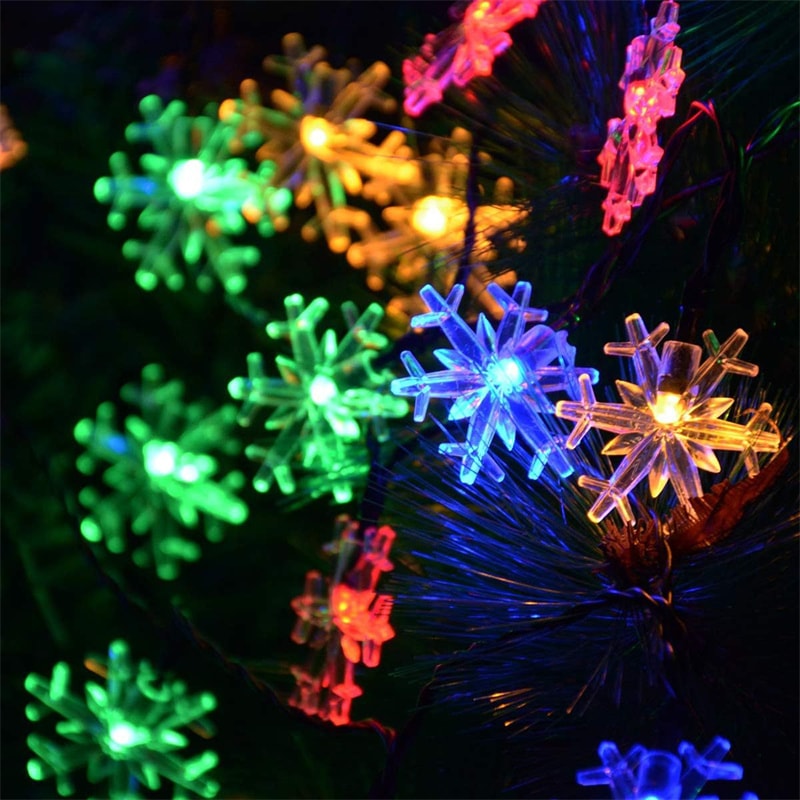 Solar Snowflake Garland Light String for Garden, Wedding & Christmas Outdoor Eave Decoration