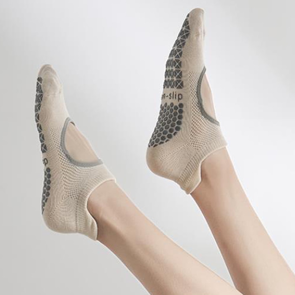 Silicone AntiSlip Hollow Pilates Socks For Women Breathable Cotton Yoga Fitness Socks NonSlip Spor 2