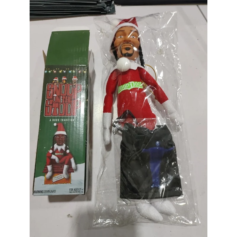 Snoop Dogg Christmas Elf Doll Plush Toy Includes Elf Tshirt Sunglasses Necklace Perfect Shelf Deco 4