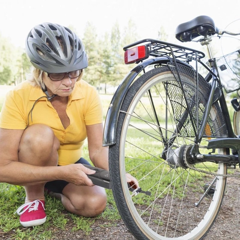 Wireless Car Tire Inflator Portable Air Compressor Pump Electric Tire Inflator For Fast Inflation 8