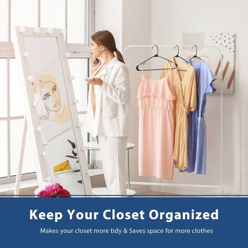 Durable Plastic Clothes Hangers Space Saving With Hooks 15