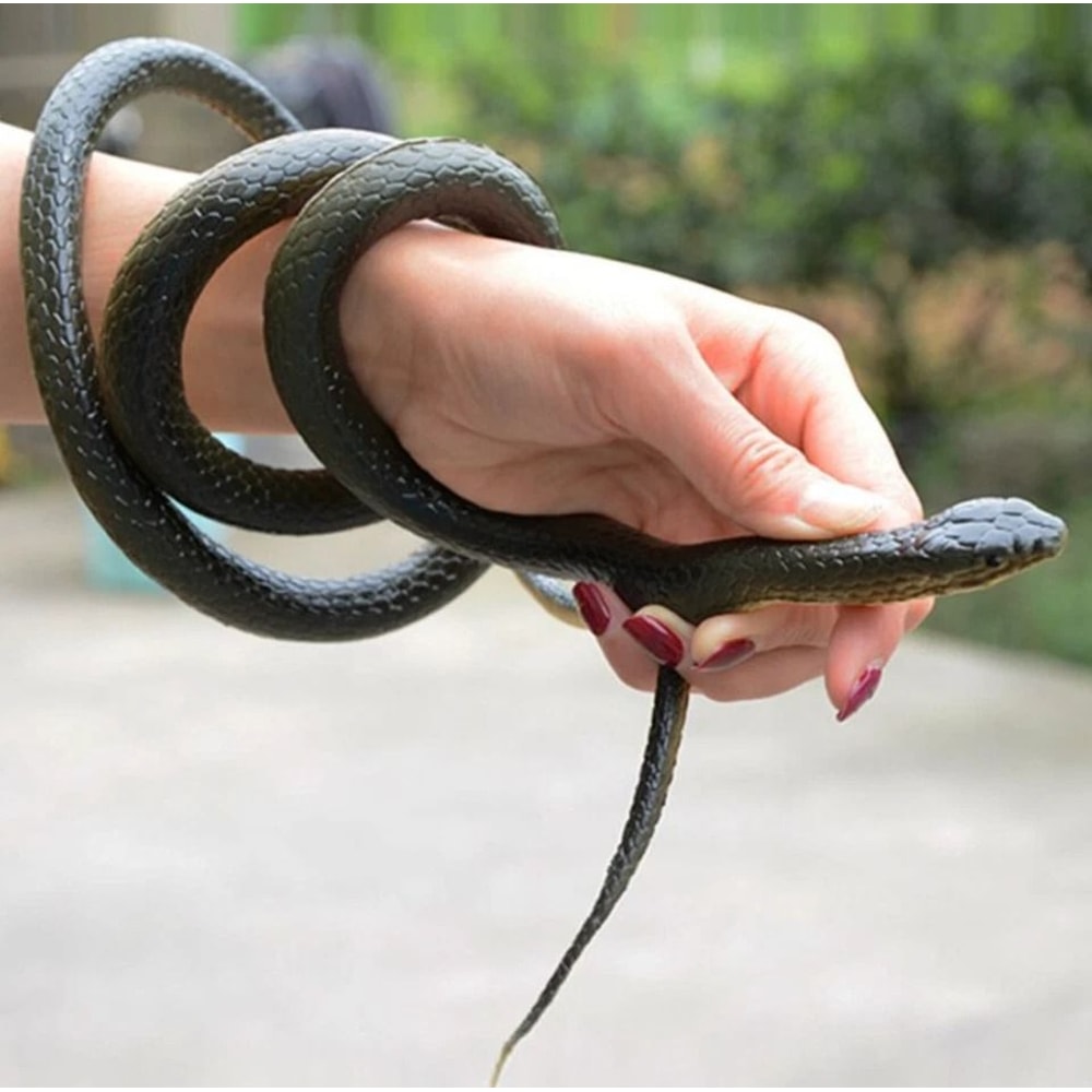 Lifelike Fake Snake Toy Realistic Rubber Prank Toy For Garden Parties And Halloween Fun 6