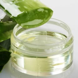 pure organic aloe vera gel anti-aging skin care, moisturizing & soothing for all skin types