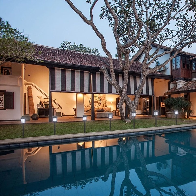 Solar LED Pathway Lights Outdoor Garden Path Lawn Decor Solar Lanterns For Walkway Illumination 4