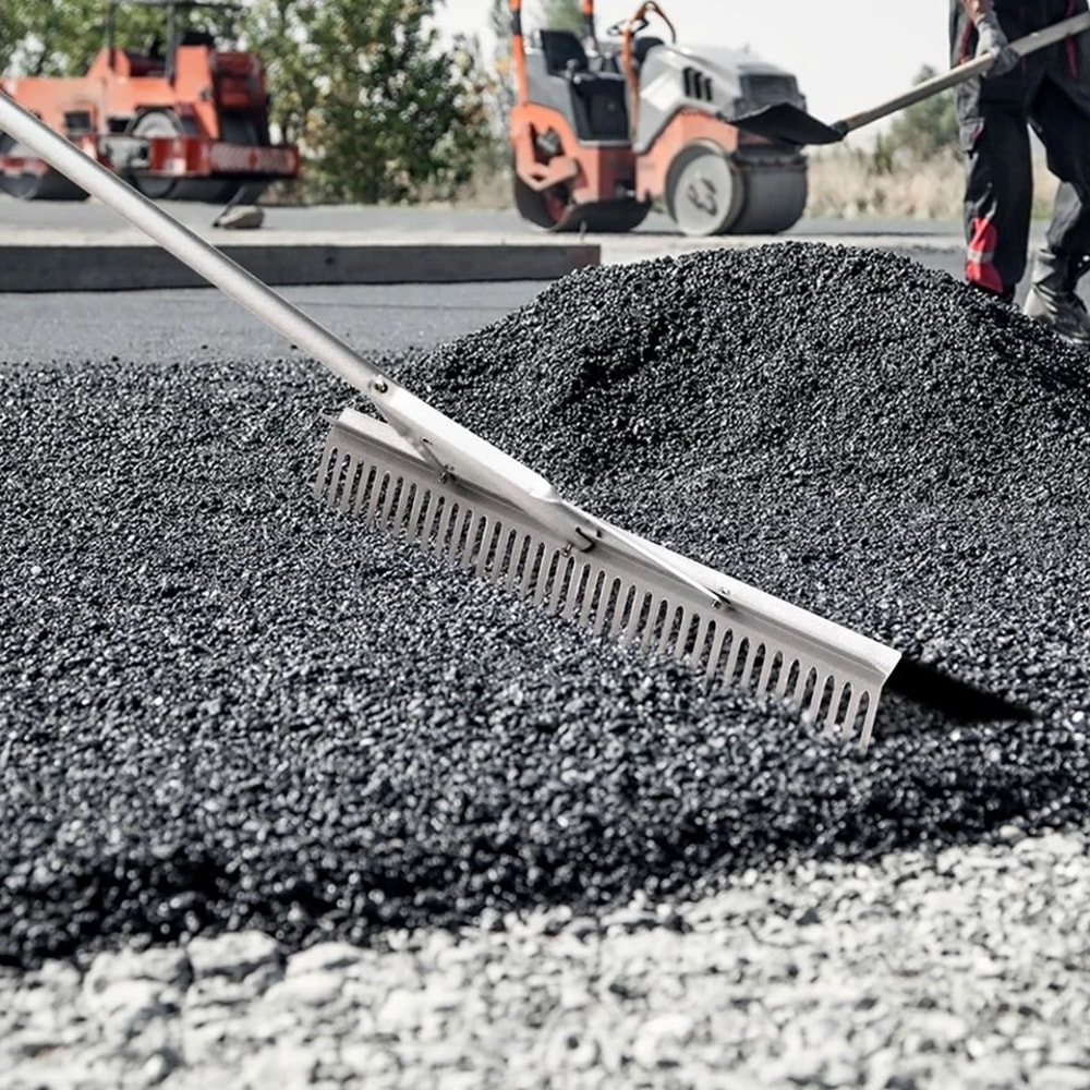 Aluminum Landscape Rake With Adjustable Handle Perfect For Lawn And Garden Maintenance 4