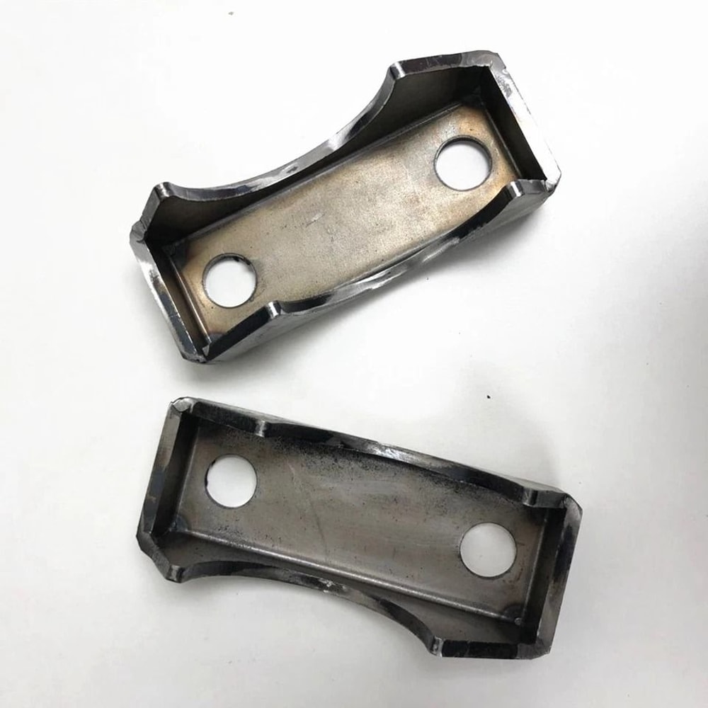 WeldOn Rear Axle Coil Seat Mount For Axle Compatible With Chevy Trucks 1