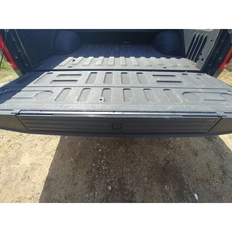 Tailgate Molding Cover With Flexible Step 1