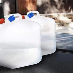 gallon collapsible water container with spigot for camping & outdoor storage