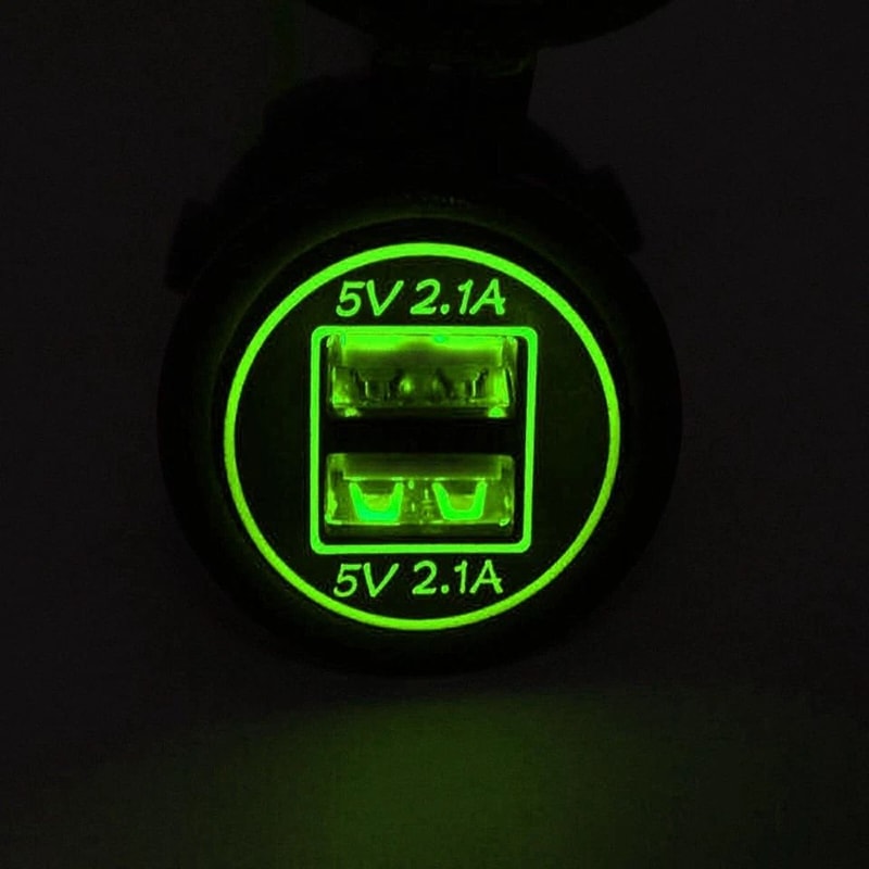 Car Charger With Dual USB Ports LED Power Outlet For Quick Charging 2