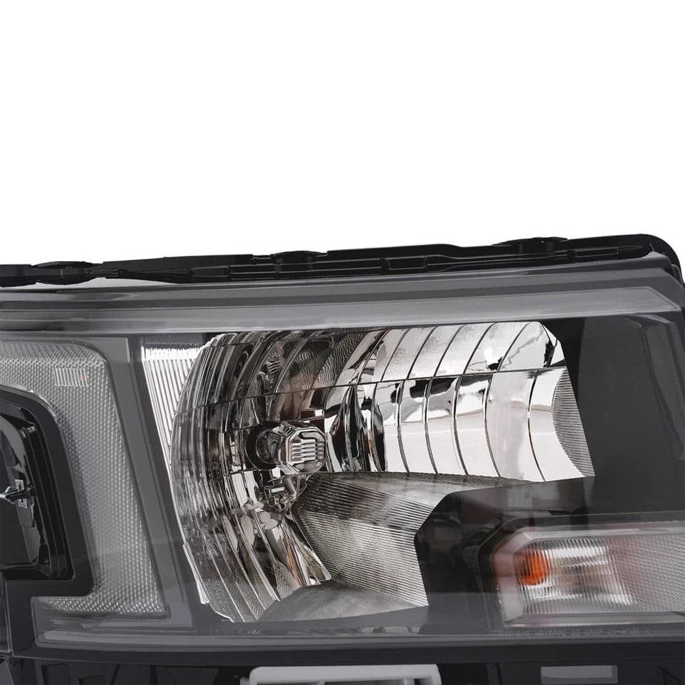 Frontier Passenger Side Headlight Halogen Assembly Right RH 8