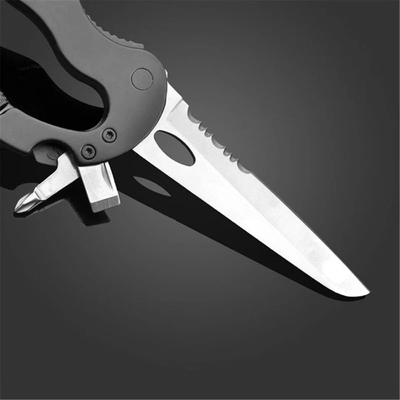 EDC Carabiner Multitool Keychain With Pocket Knife And Bottle Opener 8