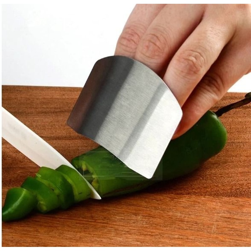Stainless Steel Finger Guard Kitchen Finger Protector For Safe Vegetable Cutting 0