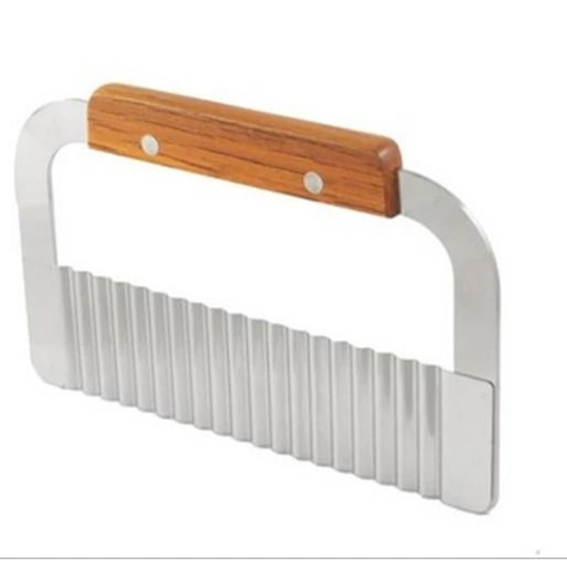 Stainless Steel Crinkle Cutter Potato Slicer With Wooden Handle 0