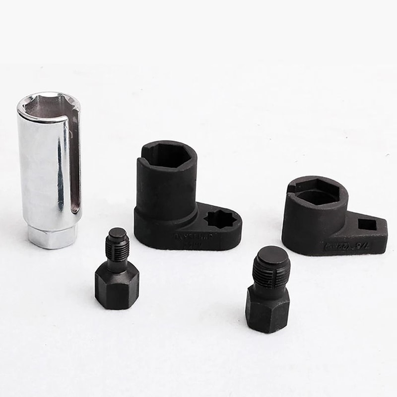 Oxygen Sensor Socket Set With Thread Chasers For O2 Sensor Removal 1