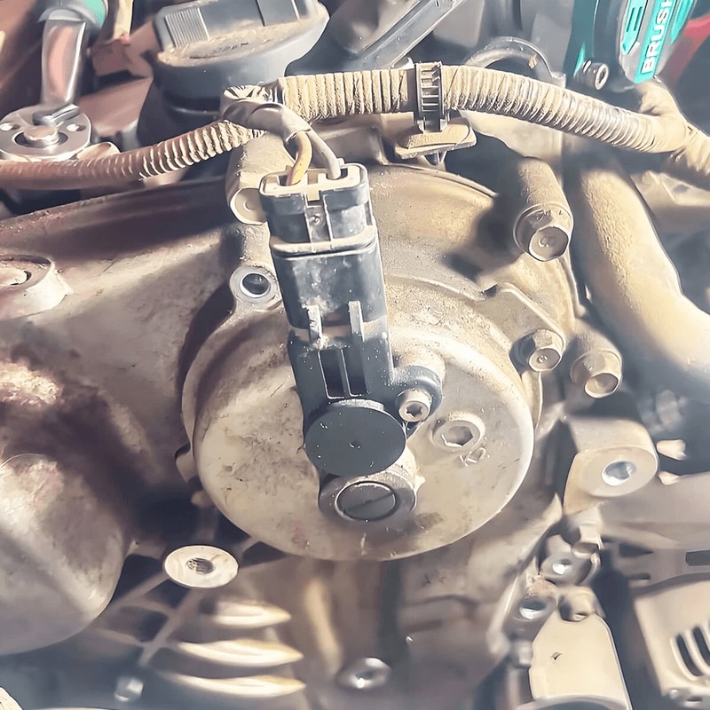 Intake VVT Camshaft Position Sensor For Hyundai Kia 8