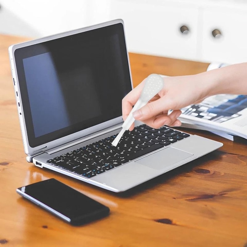 Phone Speaker Cleaning Kit For IPhone Samsung Dust Removal 2