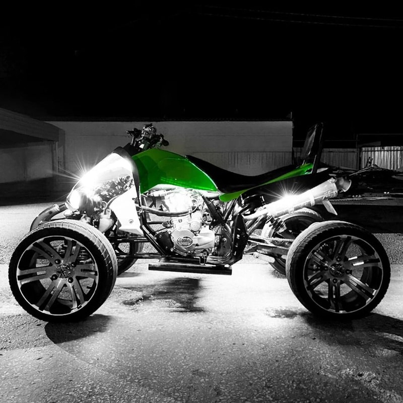 Pod Pure White LED Rock Lights Waterproof Underbody Kit 8