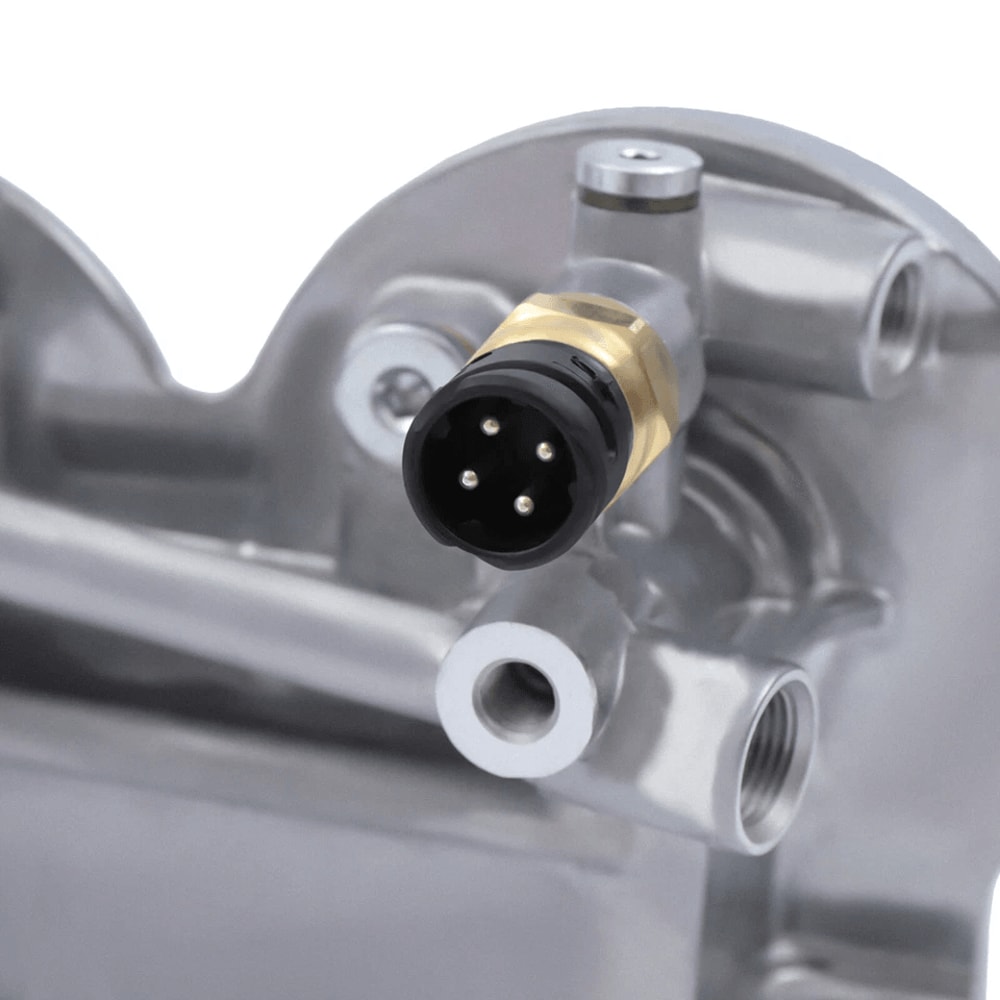 Heavy Duty Volvo Fuel Filter Housing For Trucks 8