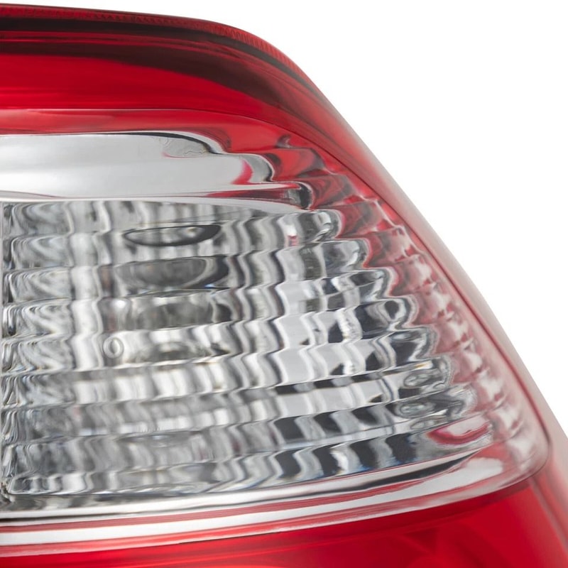 Left Rear Tail Light Lamp For Mitsubishi Montero Pajero Shogun 7