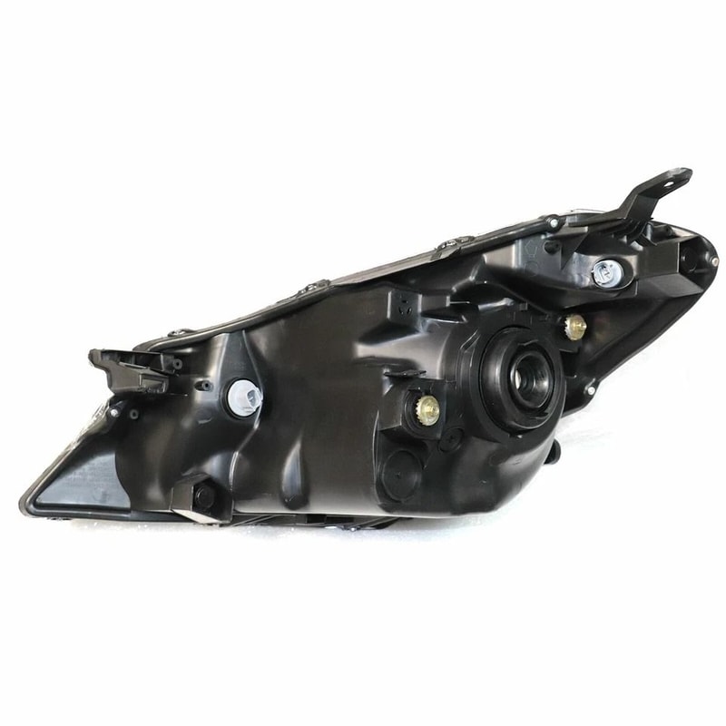 Toyota Yaris Driver Side Halogen Headlight Assembly 3