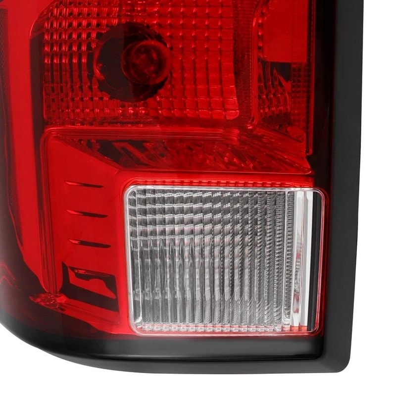 Chevy Colorado Left Halogen Tail Light Assembly Driver Side Rear Lamp 7