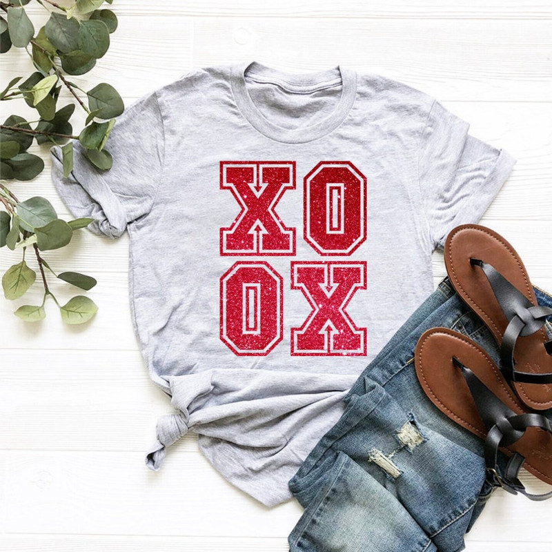 XOXO Tic Tac Toe Valentines Shirts2 (1).jpg