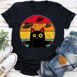 Vintage Galaxy Cat T-Shirt, Spaceship Alien Cat UFO Retro Shirt, Cat Unisex Shirt, Meme Cat Vintage Shirt, Cat Lover Shi