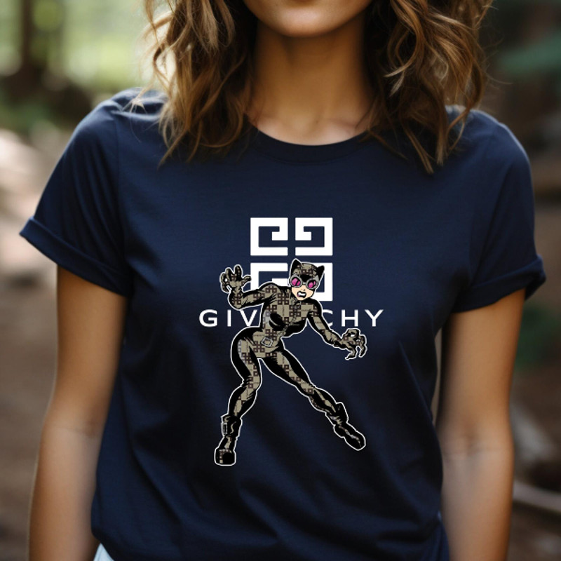 Givenchy Catwoman Fan Gift T-Shirt_05gnavy_05gnavy.jpg