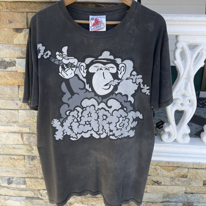 Last DropRareVintage SUN FADED X Large Smoking Monkey Teejpg