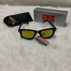 A Ray-Ban 2140 Classic Sunglasses Polished Black Frame 54mm