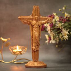 Resurrection of Jesus Christ Wooden Religious Crucifix Prayer Altar Catholic Triptych Christmas Gift Religious Home Deco