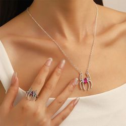 Vintage Spider Necklace for Women Men Retro Spider Pendant Collar Chain Jewelry Trendy Accessories Halloween Gifts Gothi
